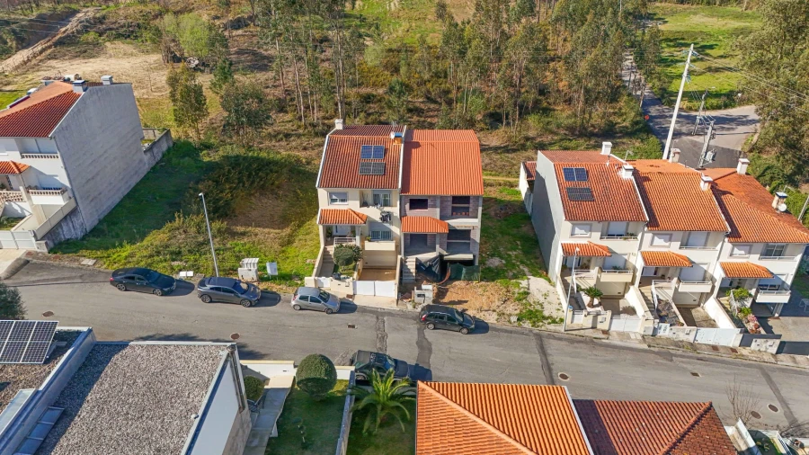 Moradia T3 para Venda em Cabanelas Foto 10