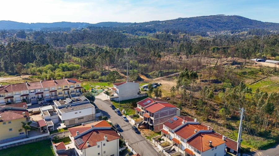 Moradia T3 para Venda em Cabanelas Foto 9