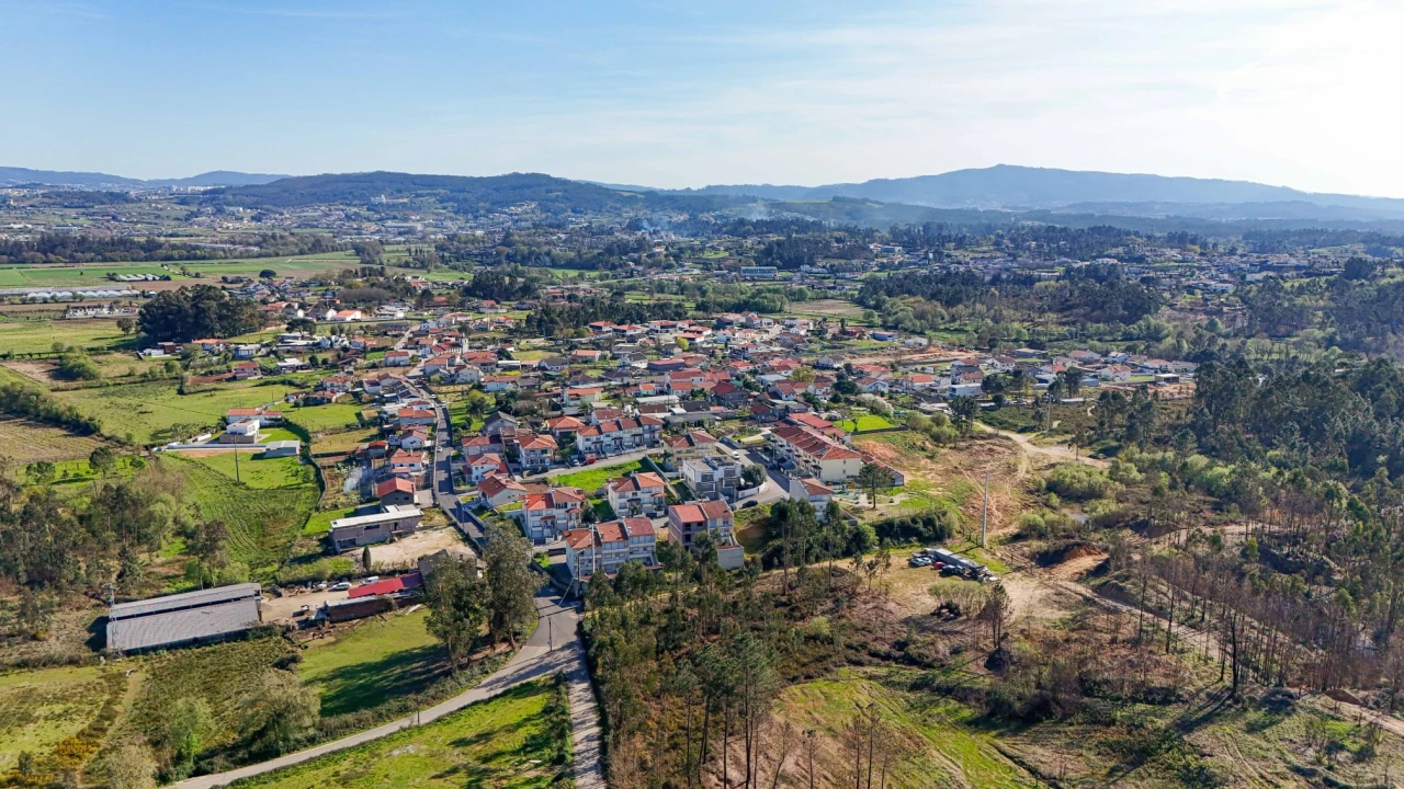 Moradia T3 para Venda em Cabanelas Foto 29