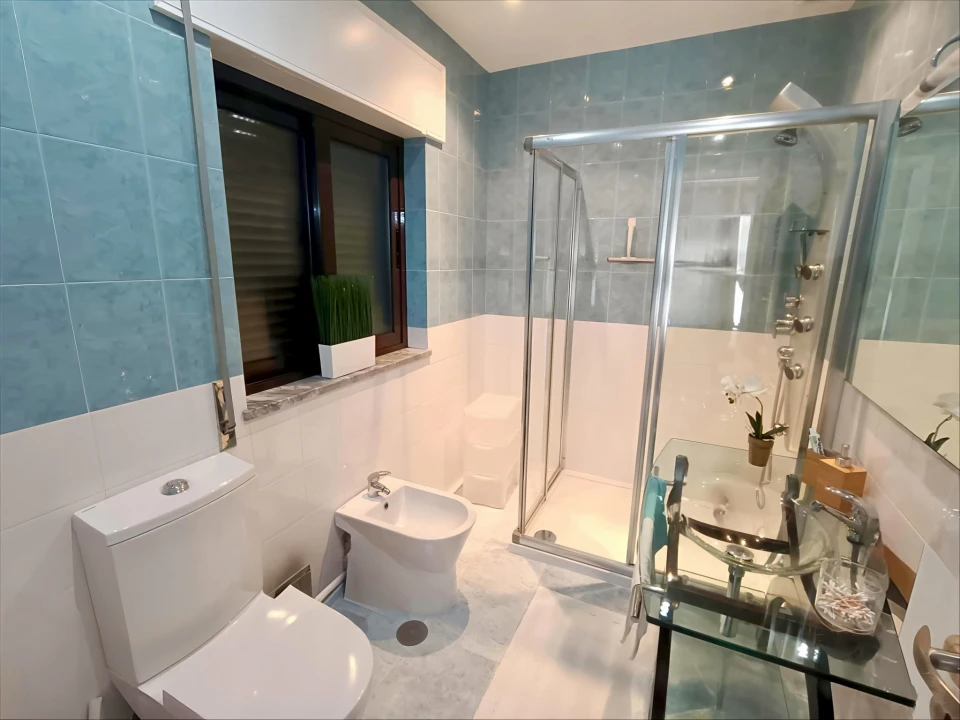 Moradia T4 para Venda em Lago Foto 5