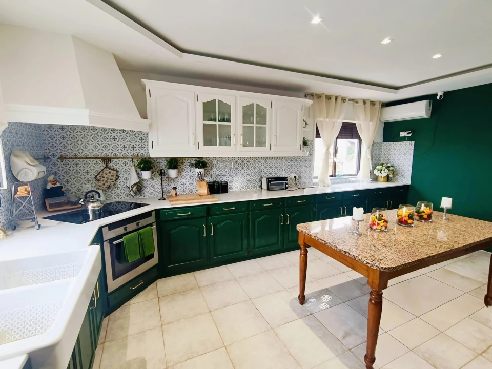 Moradia T4 para Venda em Lago Foto 22