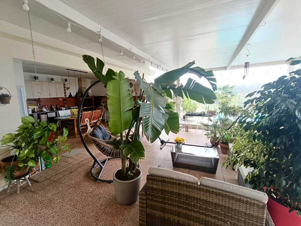 Moradia T4 para Venda em Lago Foto 4