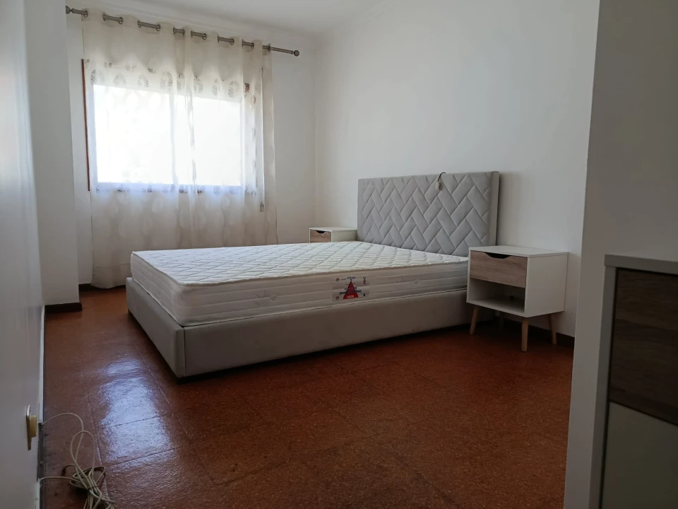 Apartamento T3 para Arrendamento em Chafe Foto 15