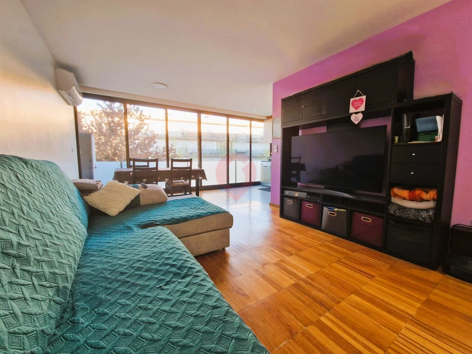 Apartamento T2 para Venda em Mazedo e Cortes Foto 1