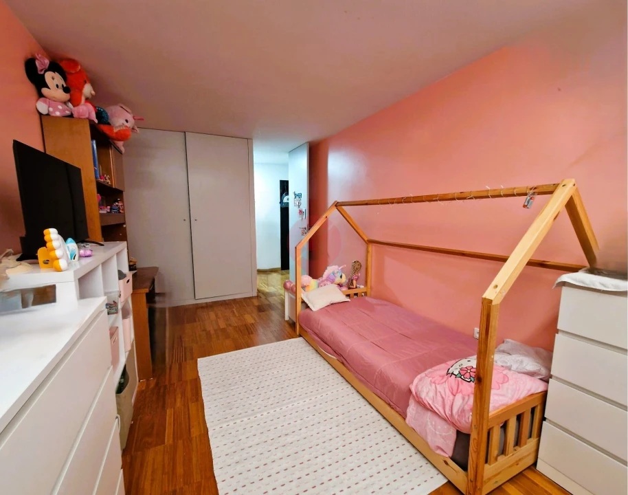 Apartamento T2 para Venda em Mazedo e Cortes Foto 11