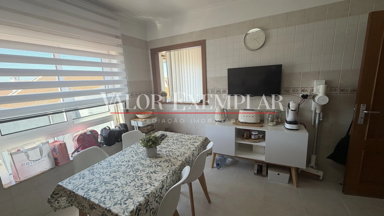 Apartamento T2 para Venda em Samouco Foto 8