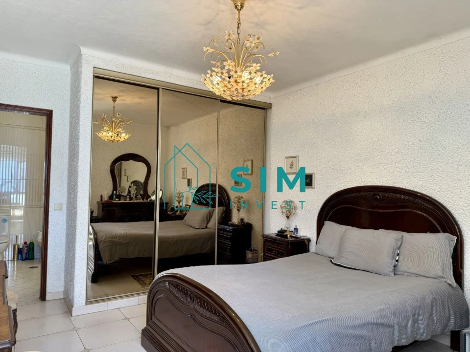 Moradia T5 para Venda em Sesimbra (Castelo) Foto 26