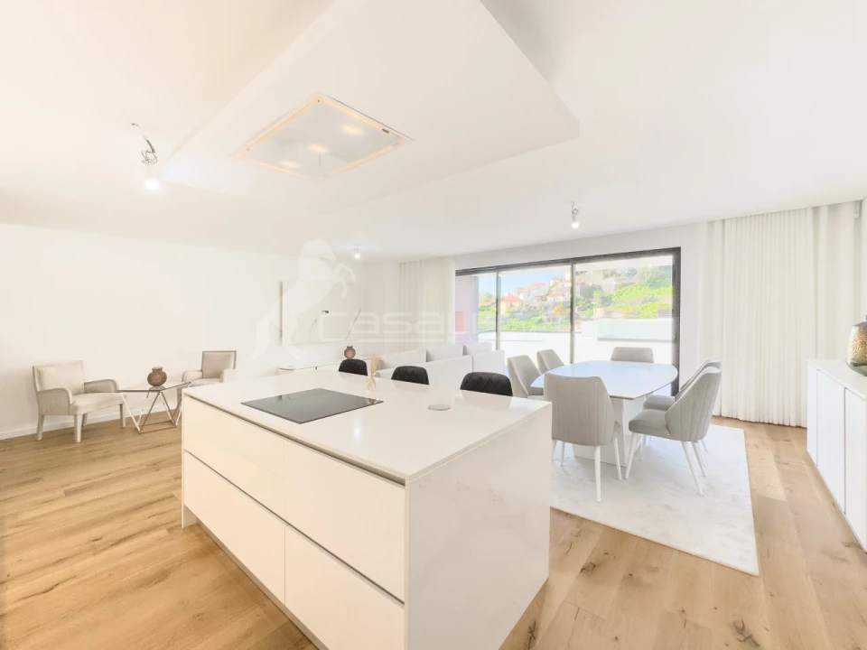 Apartamento T5 para Venda em Funchal (São Pedro) Foto 6