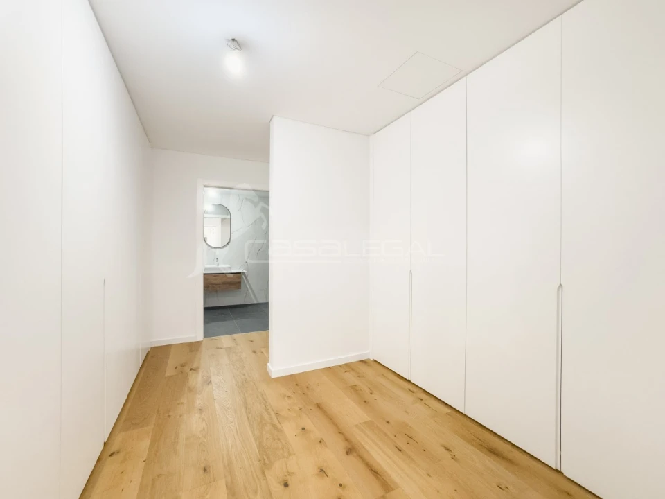 Apartamento T5 para Venda em Funchal (São Pedro) Foto 11