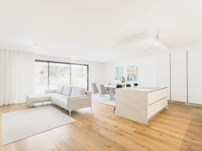 Apartamento T5 para Venda em Funchal (São Pedro) Foto 5