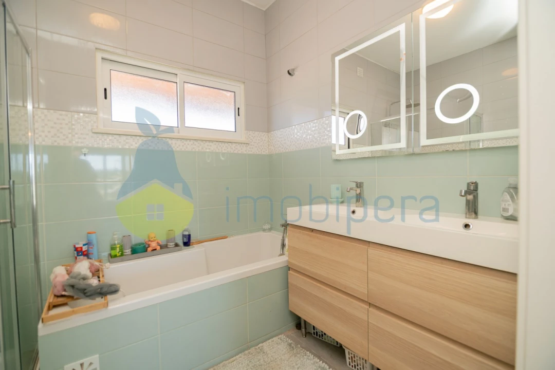 Moradia T3 para Venda em Silves Foto 41