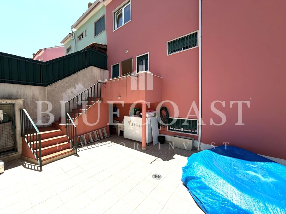 Moradia T4 para Venda em Palmela Foto 57