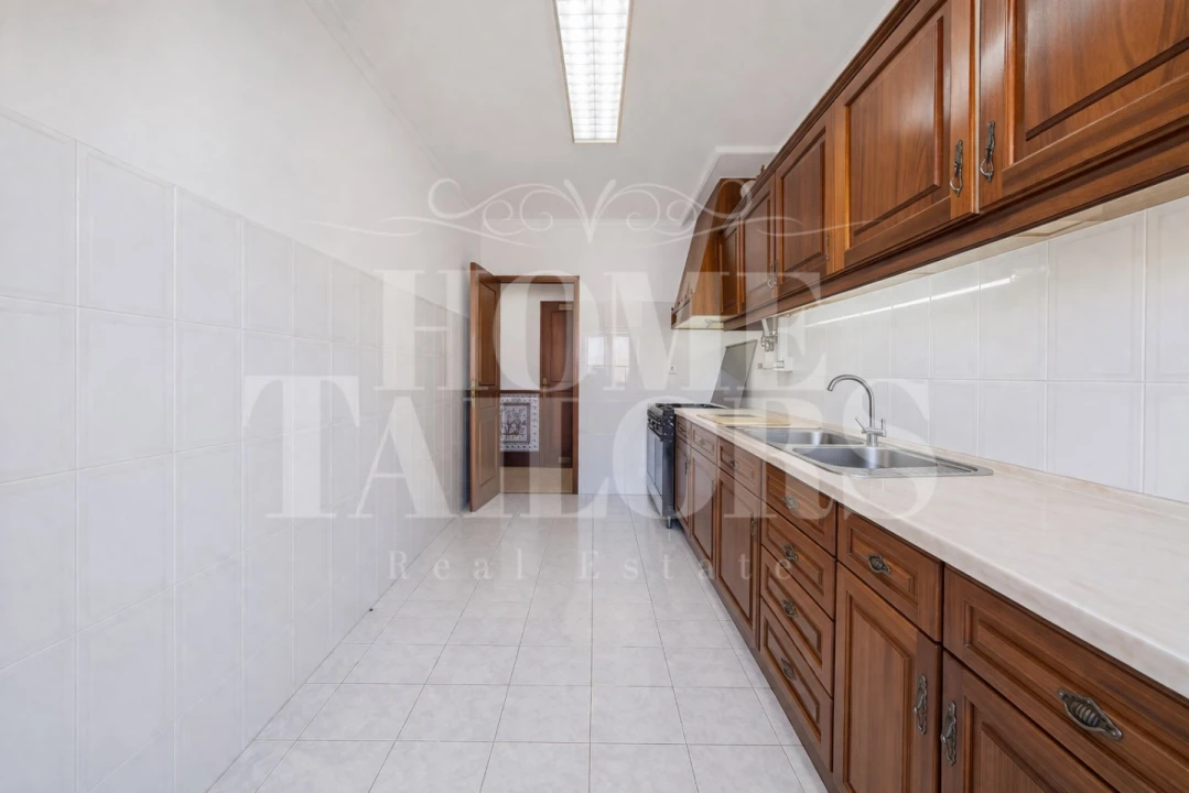 Apartamento T3 para Venda em Alcabideche Foto 10