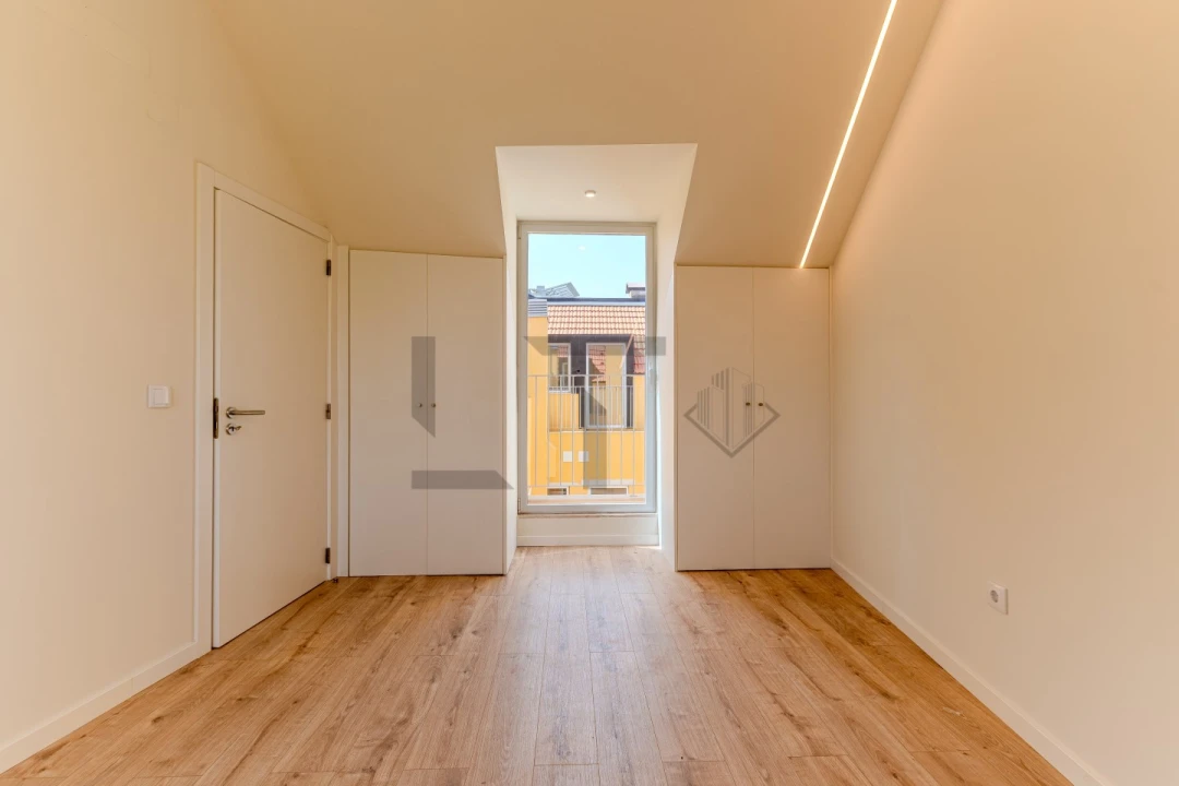 Apartamento T2 para Venda em São Domingos de Benfica Foto 13