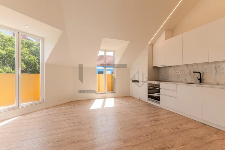 Apartamento T2 para Venda em São Domingos de Benfica Foto 6