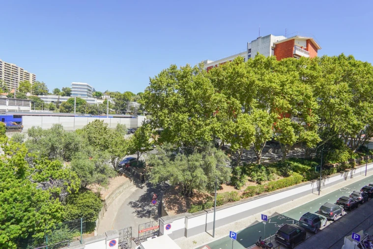 Apartamento T2 para Venda em São Domingos de Benfica Foto 10