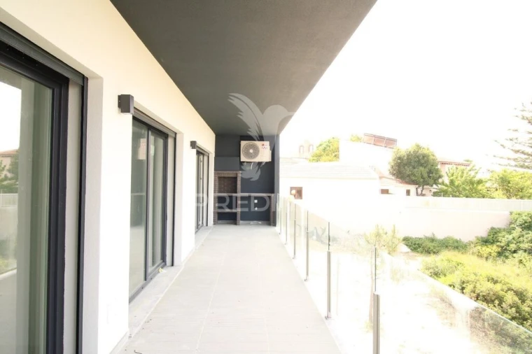 Apartamento T2 para Venda em Charneca de Caparica e Sobreda Foto 5