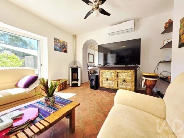 Moradia T3 para Venda em Santa Catarina da Fonte do Bispo