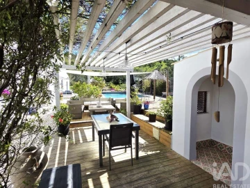 Moradia T3 para Venda em Santa Catarina da Fonte do Bispo