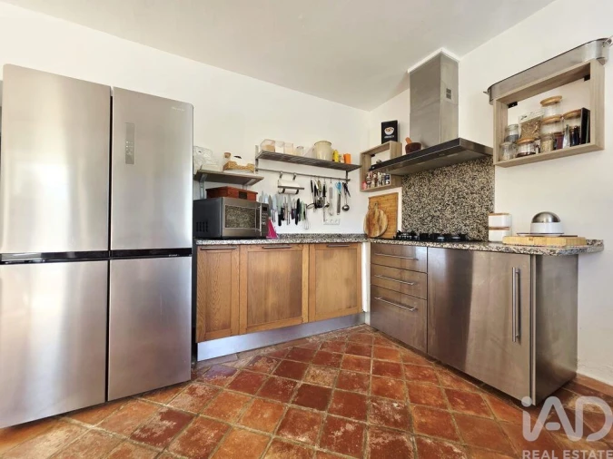 Moradia T3 para Venda em Santa Catarina da Fonte do Bispo Foto 4