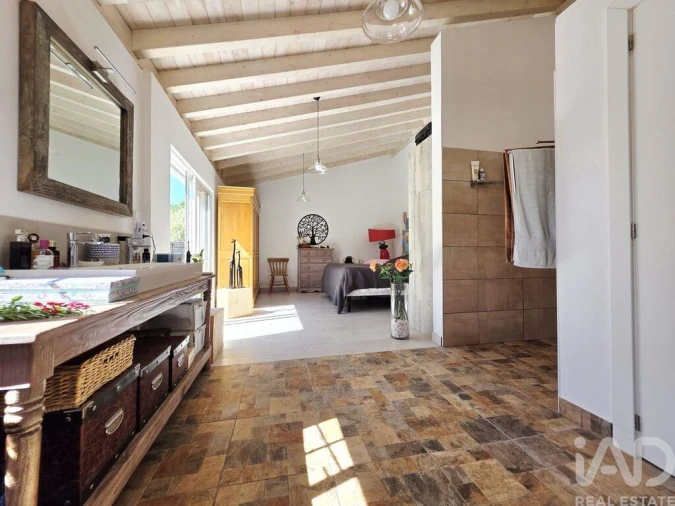 Moradia T3 para Venda em Santa Catarina da Fonte do Bispo Foto 13