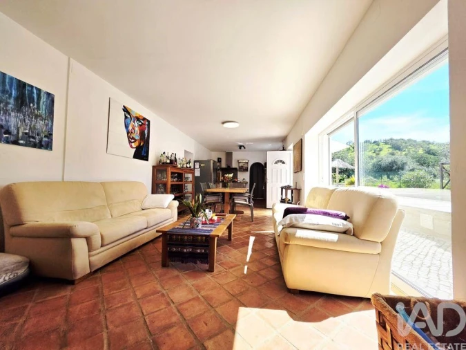 Moradia T3 para Venda em Santa Catarina da Fonte do Bispo Foto 11