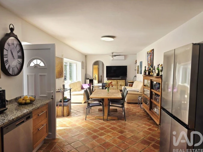 Moradia T3 para Venda em Santa Catarina da Fonte do Bispo Foto 7