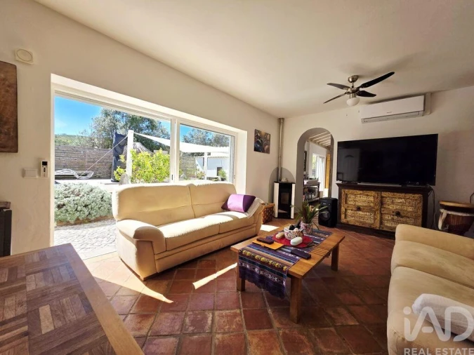 Moradia T3 para Venda em Santa Catarina da Fonte do Bispo Foto 10