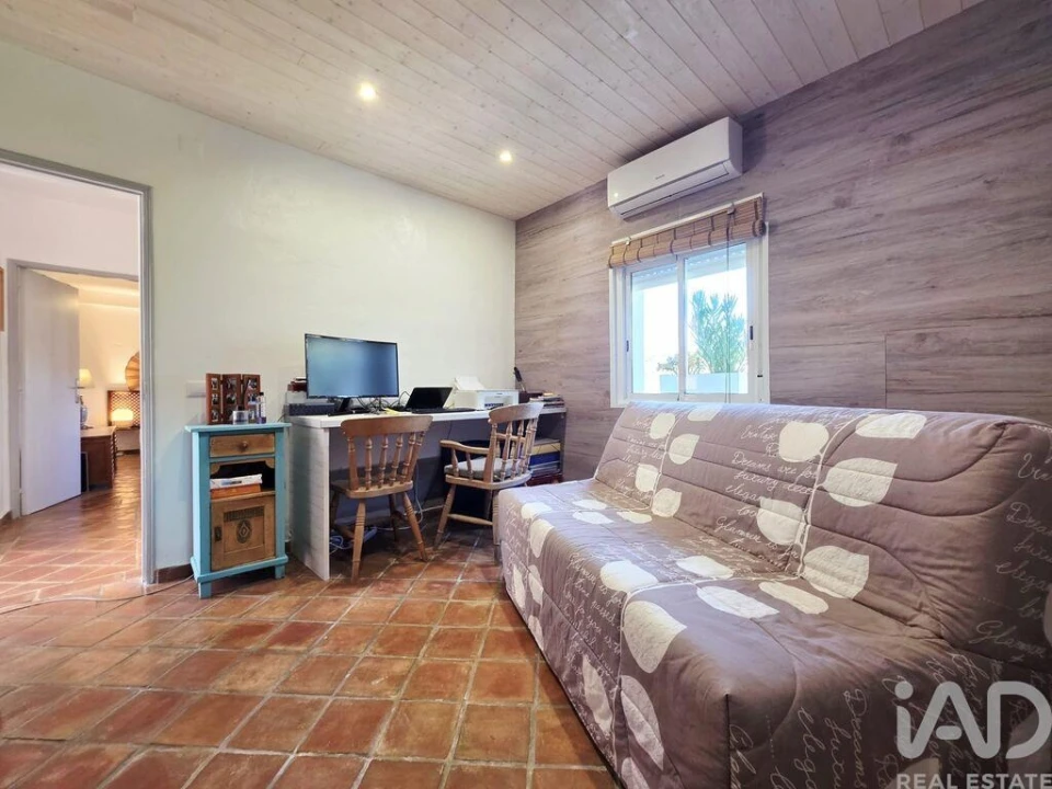 Moradia T3 para Venda em Santa Catarina da Fonte do Bispo Foto 22