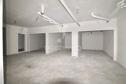 Apartamento T2 para Venda em Charneca de Caparica e Sobreda