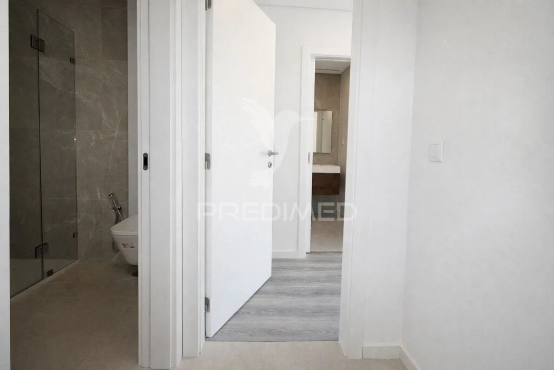 Apartamento T2 para Venda em Charneca de Caparica e Sobreda Foto 10
