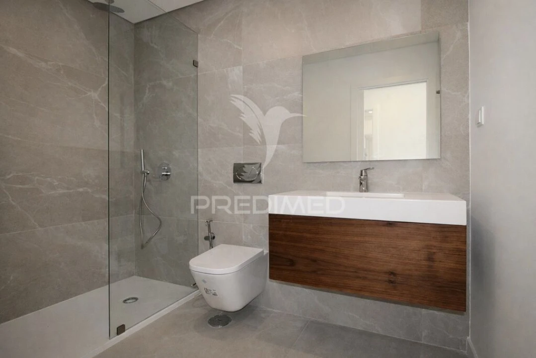 Apartamento T2 para Venda em Charneca de Caparica e Sobreda Foto 13