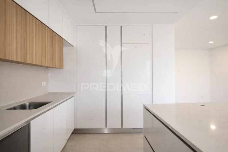 Apartamento T2 para Venda em Charneca de Caparica e Sobreda Foto 5