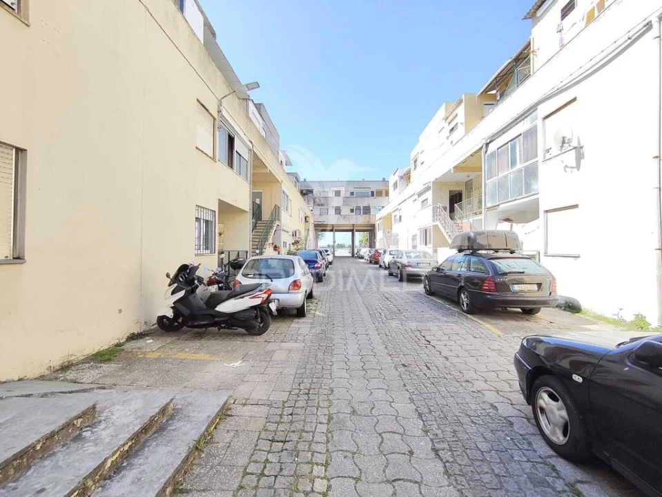 Apartamento T1 para Venda em Alhos Vedros Foto 18