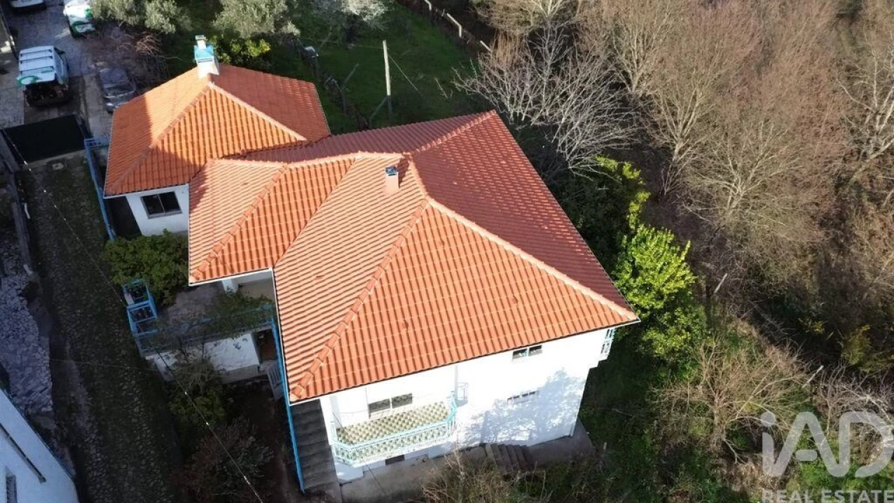 Moradia T3 para Venda em Lordelo Foto 3