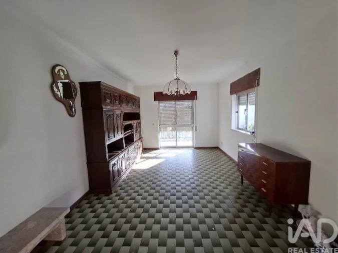 Moradia T3 para Venda em Lordelo Foto 12