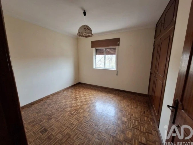 Moradia T3 para Venda em Lordelo Foto 17