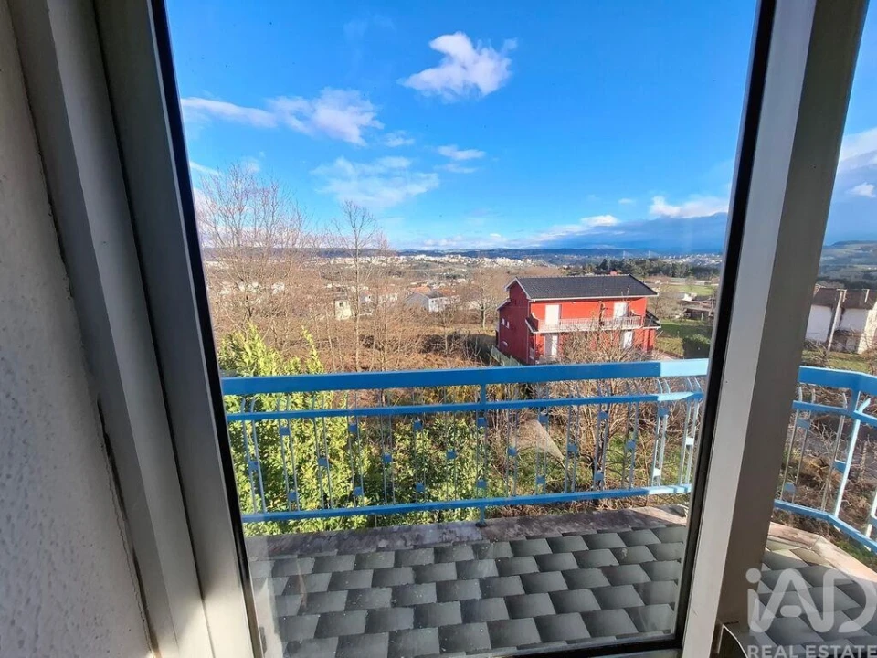 Moradia T3 para Venda em Lordelo Foto 24