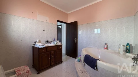 Moradia T5 para Venda em Vila de Frades