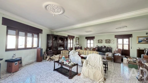 Moradia T5 para Venda em Vila de Frades