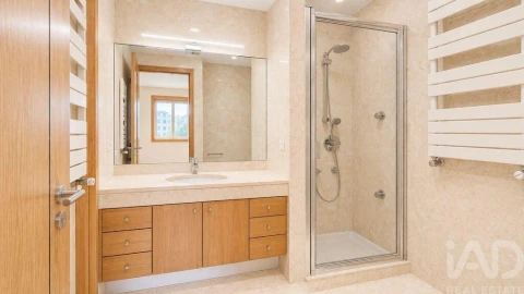 Apartamento T2 para Arrendamento em Ramalde