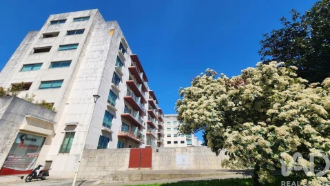 Apartamento T2 para Arrendamento em Ramalde