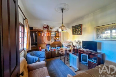 Moradia T4 para Venda em Montenegro