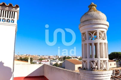 Moradia T4 para Venda em Montenegro