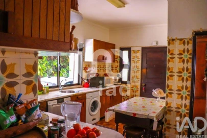 Moradia T4 para Venda em Montenegro