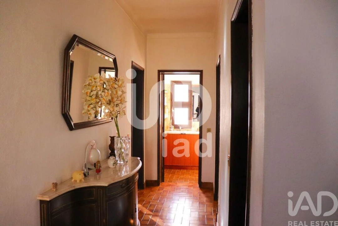 Moradia T4 para Venda em Montenegro Foto 9