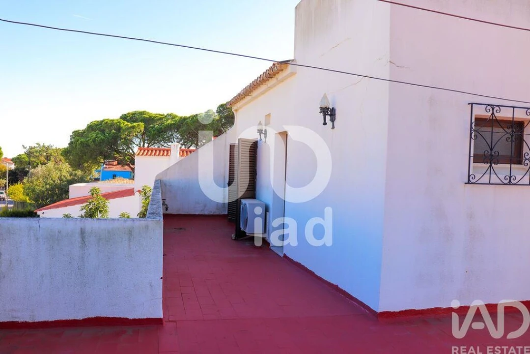 Moradia T4 para Venda em Montenegro Foto 27