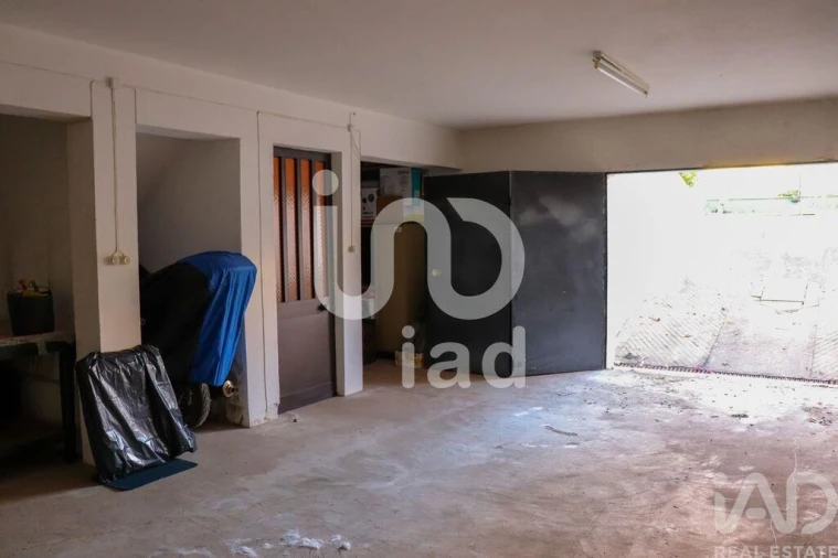 Moradia T4 para Venda em Montenegro Foto 33