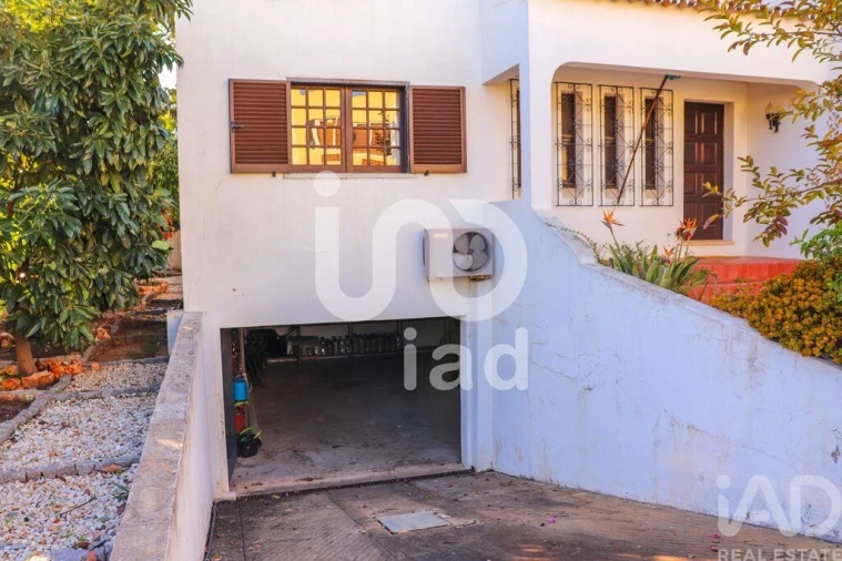 Moradia T4 para Venda em Montenegro Foto 6