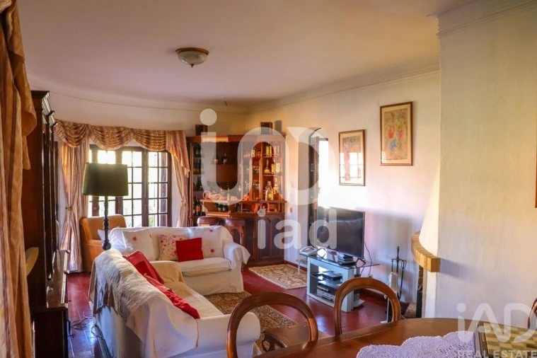 Moradia T4 para Venda em Montenegro Foto 10